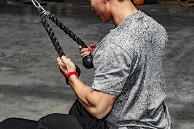 《星空之海》新预告短片展示在冒险地图露营